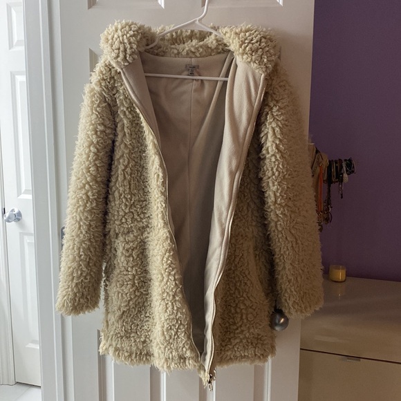 Fuzzy Jacket - Picture 2 of 4
